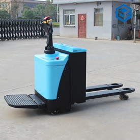 藍(lán)色無護(hù)翼搬運(yùn)車